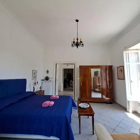 Casa Stefania شقة كابري