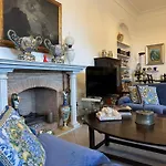 Casa Stefania شقة كابري
